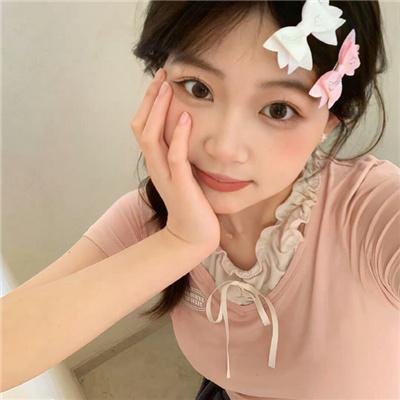 我们的餐桌 海报